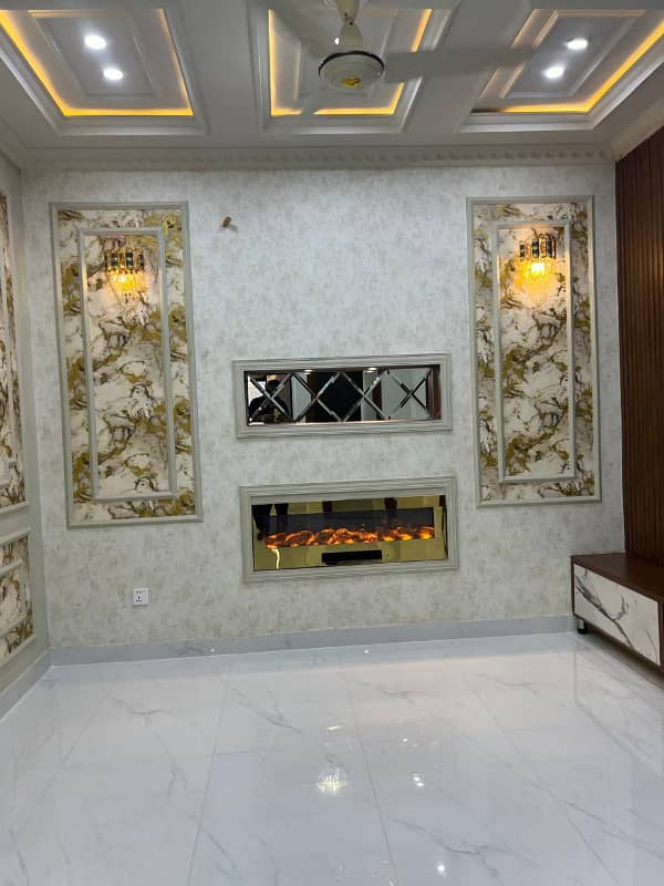 1 kanal like a Brand New House Available For Rent in Bahria Town Lahore 4