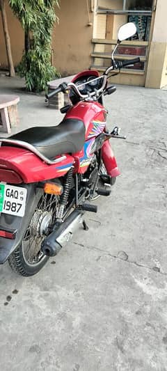 Honda Pridor