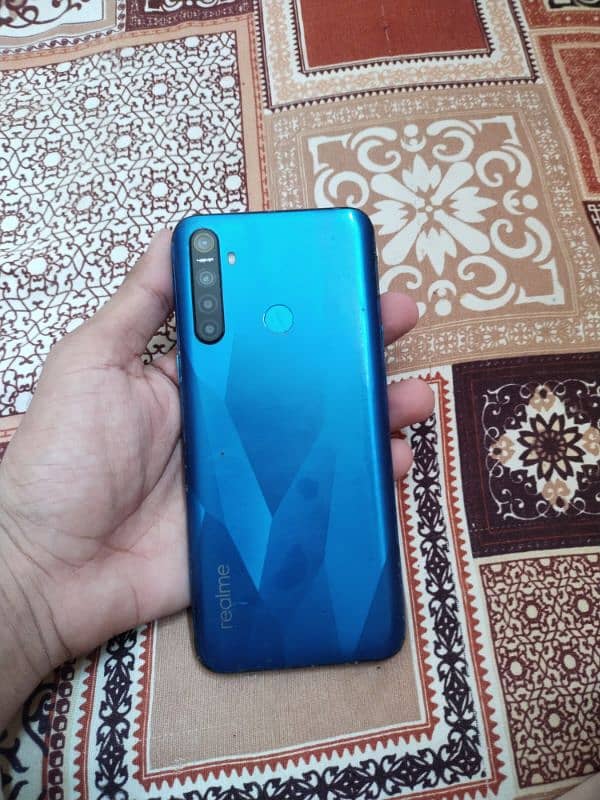 Realme 5s 4/128 Pta approved front glass hlka break h panl wrking good 0