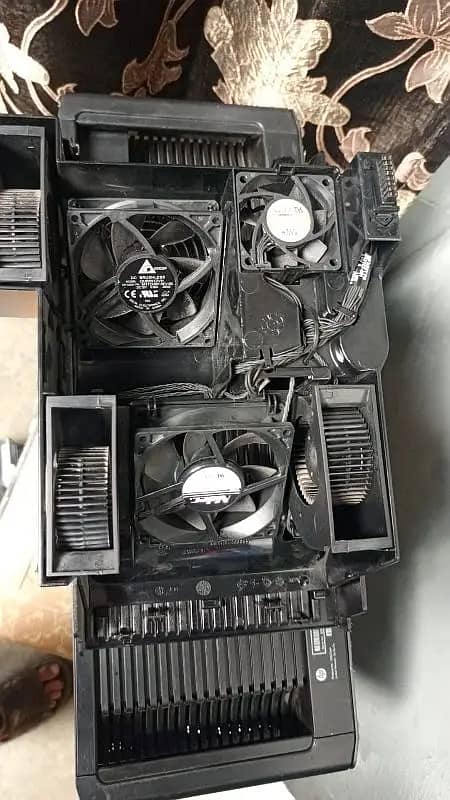 Hp Workstation Xeon Z 840  16 + 16 30 Core total 7