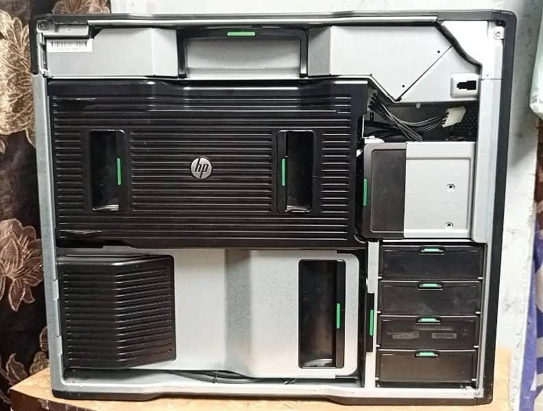 Hp Workstation Xeon Z 840  16 + 16 30 Core total 9