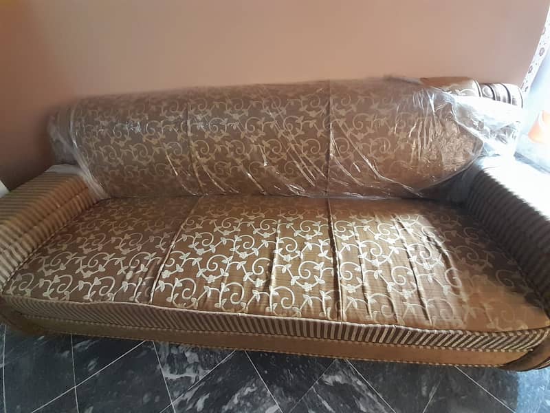 Sofa for Sale in Pindi Urgent 1