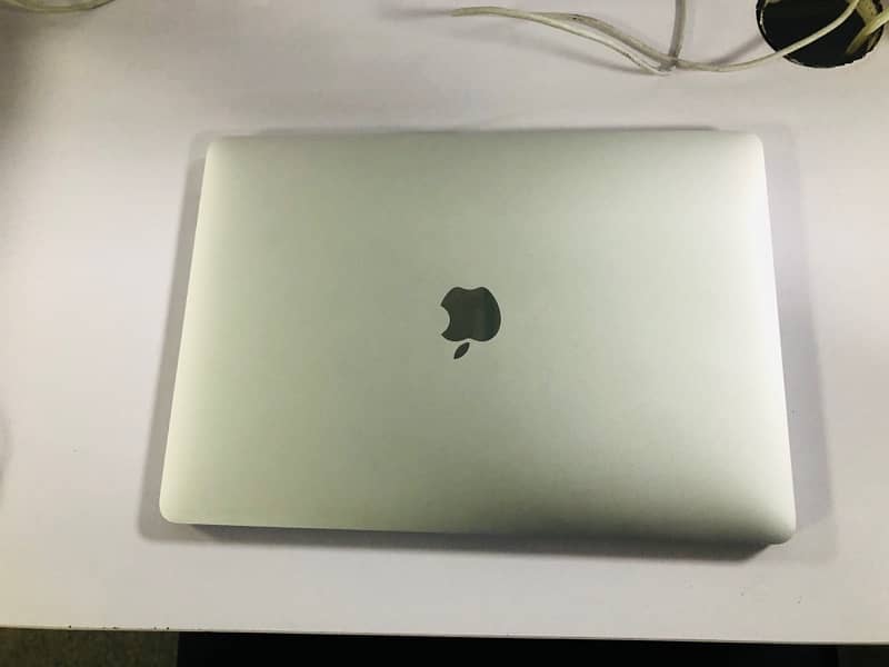 MacBook Pro 13”, 16GB/512GB 2