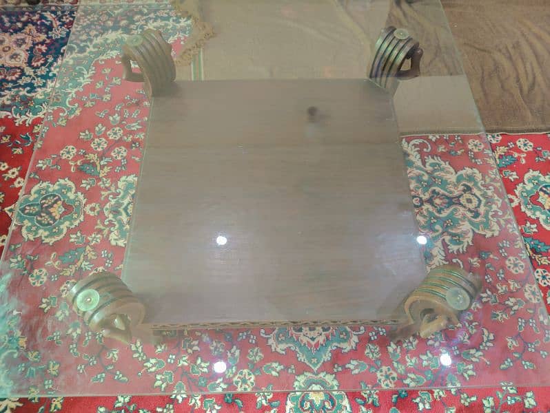 wooden table set for sale on urgent bases 4