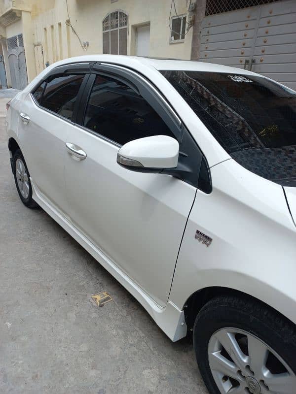 Toyota Altis Grande 2017 8