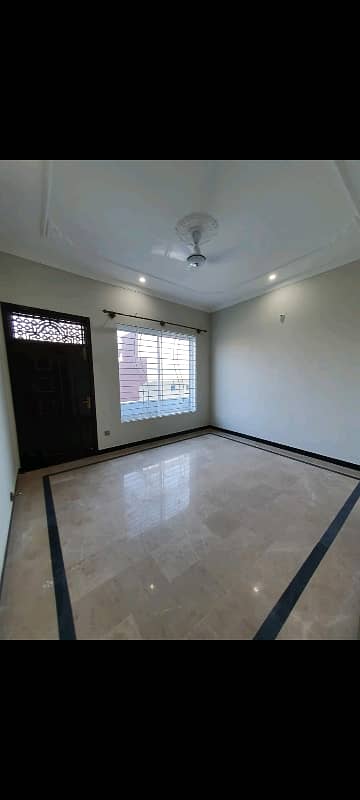 14 Marla Upper Portion for rent in G-13 0