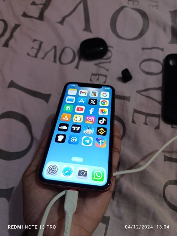 Iphone Xr Jv 64gb With Box 5