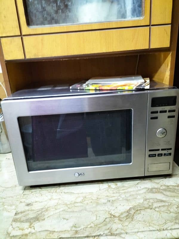 Microwave/Grill/Combination Oven on nahi hai 1