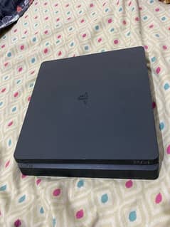 Playstation 4 Slim With Games