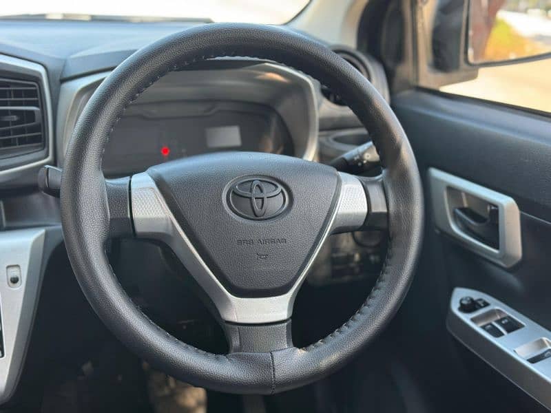 Toyota Pixis Epoch 2017 total genuine 5