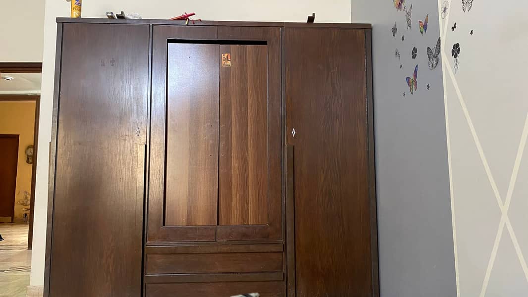 Complete bedroom furniture 4