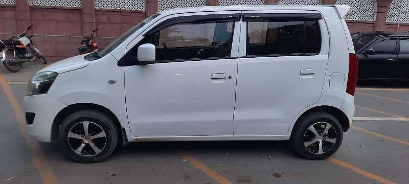 Suzuki Wagon R 2020 1