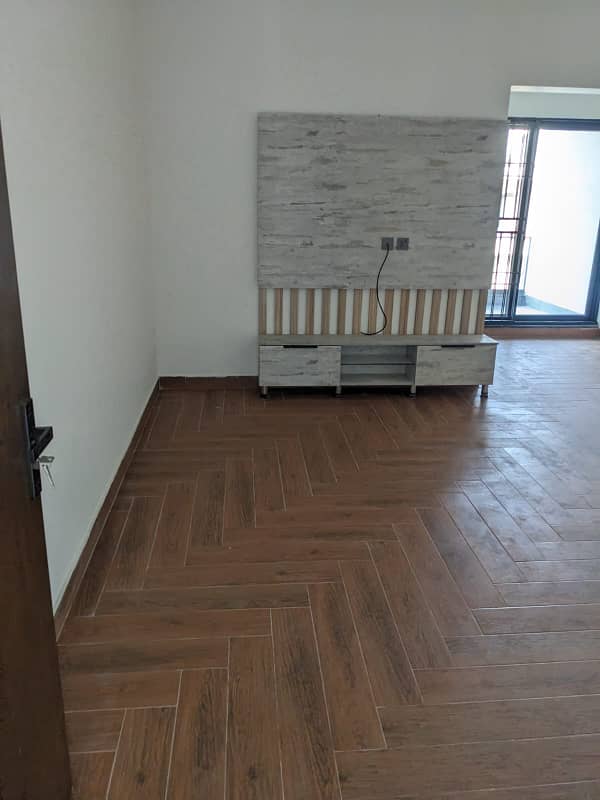 1 kanal brand new upper Porshan for Rent in Pia society 3