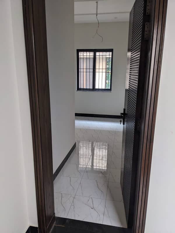 1 kanal brand new upper Porshan for Rent in Pia society 6