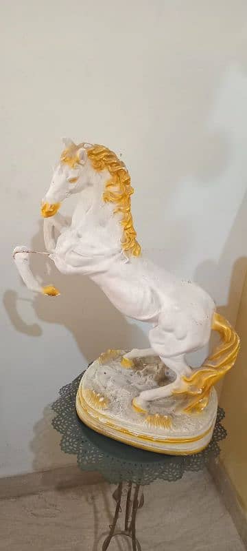 home decoration piece (white horse) 1