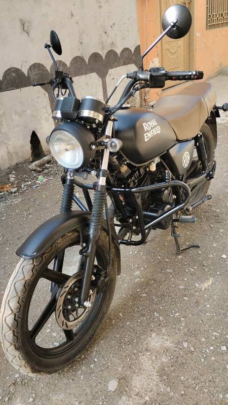 Modified Ravi piaggio 125 Royal enfield 5