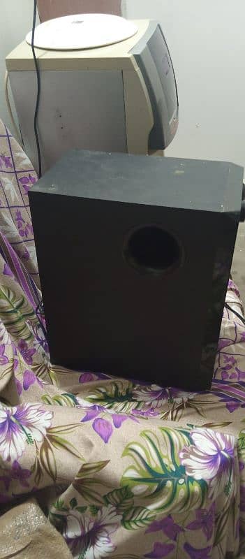 audionic loud speaker for urgent sale 12000 whats app ony 03122202268 2