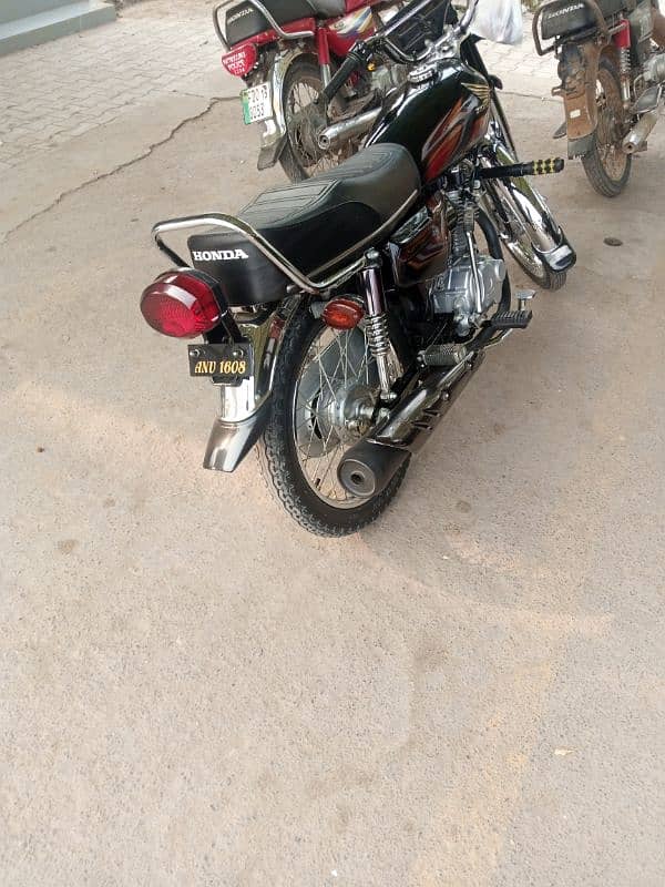 Honda 125 for sale 17