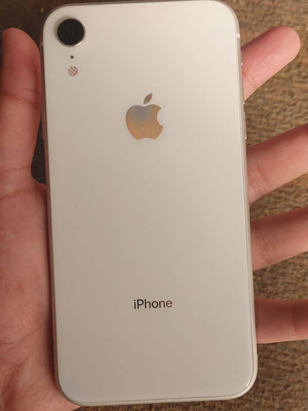 iphone xr 1