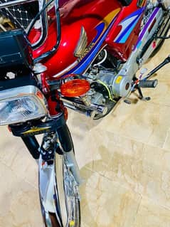 Honda 2008 Brand new condition Gonden number