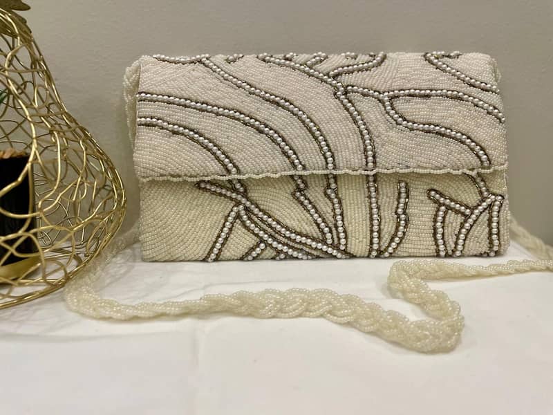 Elegant Clutch Bags – The Perfect Touch of Glamour 1