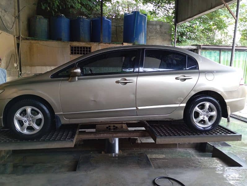 Honda Civic Prosmetic 2012 (rebone) 2