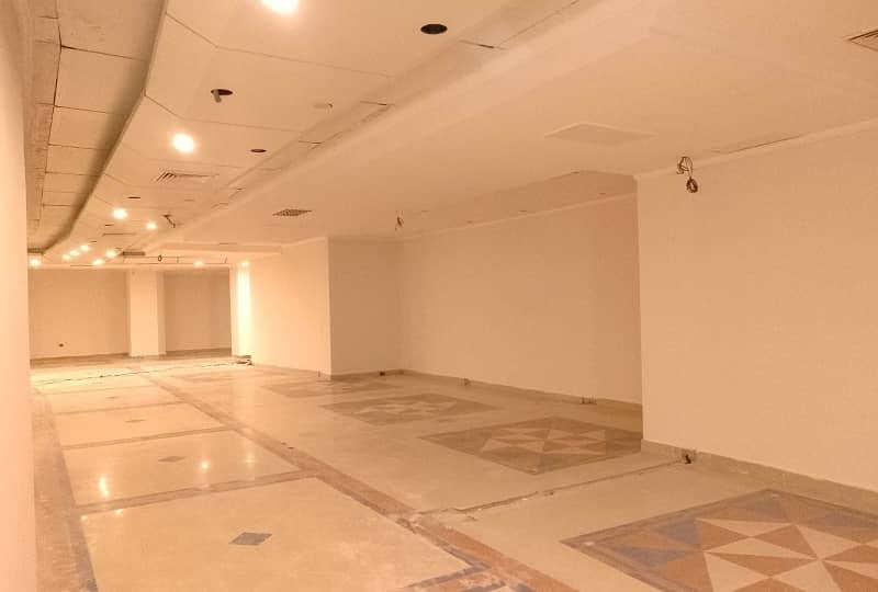 1300 Square Feet Brand New Corporation Office For Rent At Main Boulevard Gulberg 3 Lahore 1