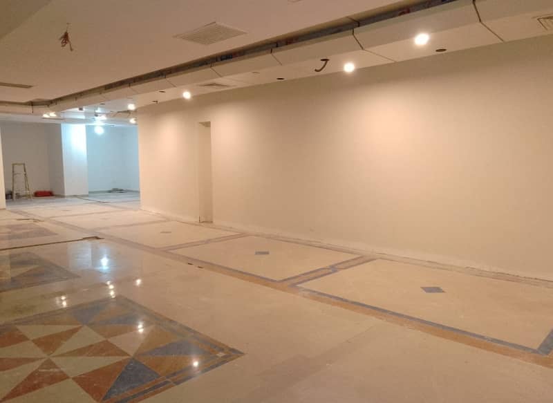 1300 Square Feet Brand New Corporation Office For Rent At Main Boulevard Gulberg 3 Lahore 2