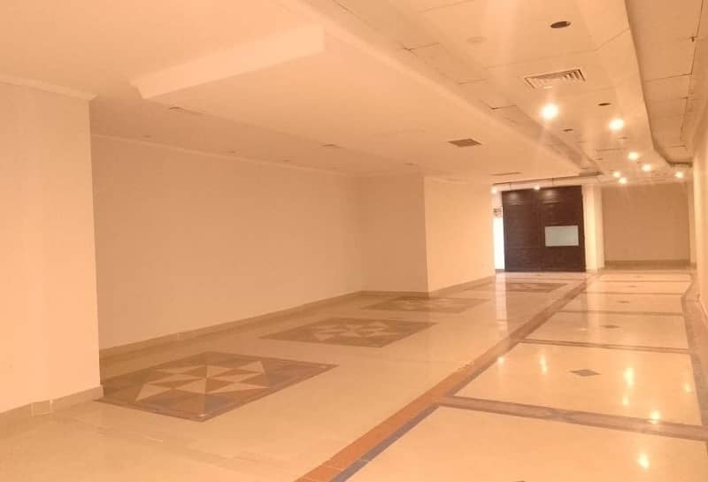 1300 Square Feet Brand New Corporation Office For Rent At Main Boulevard Gulberg 3 Lahore 10