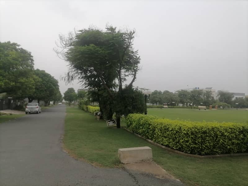 Residential Plot For Sale In Rs. 10000000 1