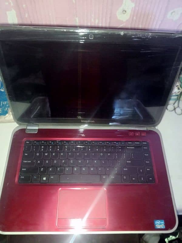 DELL laptop i3 third generation 4/520 gb 1