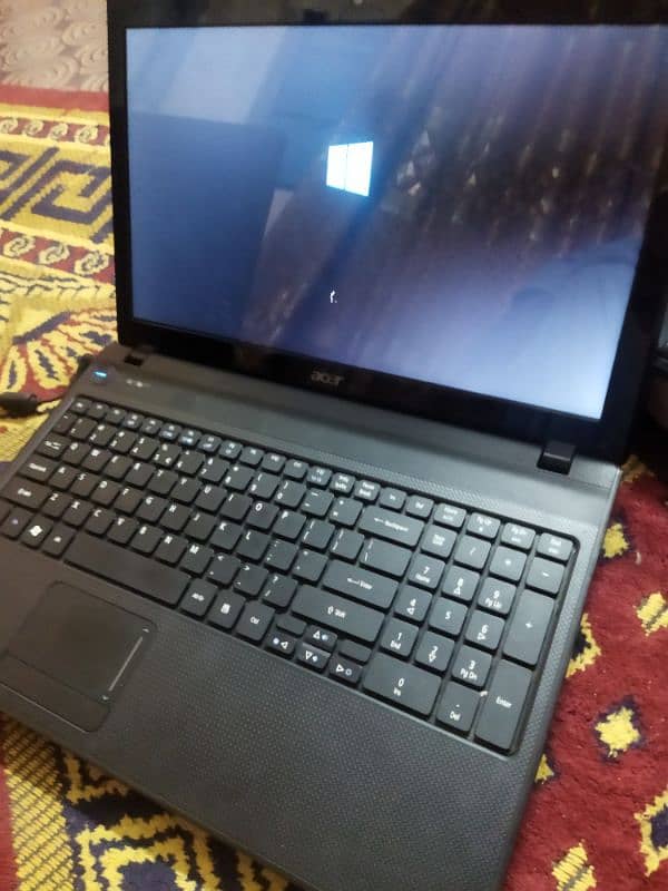 Acer aspire 5742 core i5 m520 4ram 320 storage 0