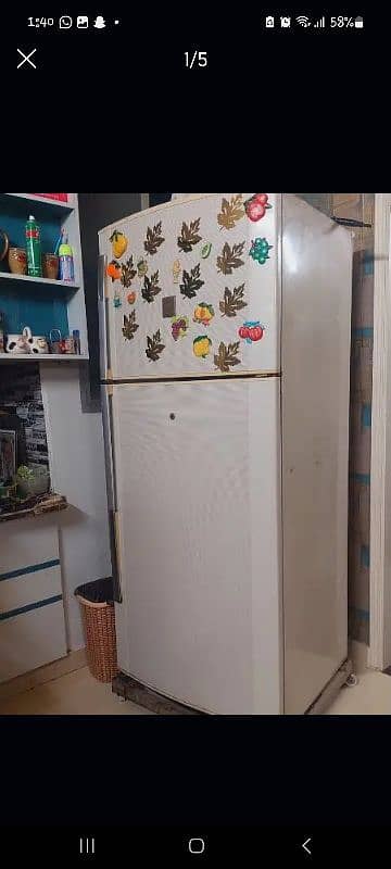 jumbo Size Dawlance fridge for sale. 0