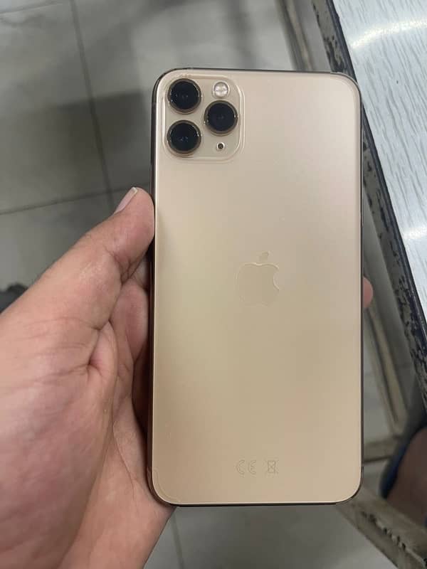 iPhone 11 Pro Max PTA approved 10/10 1