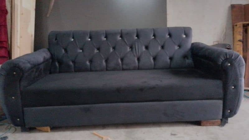 New 3 seater sofa for sale 0