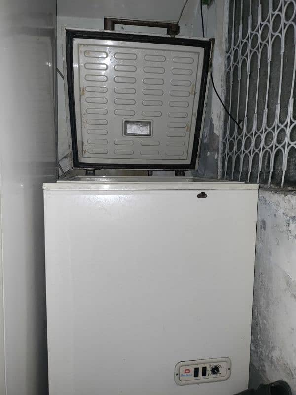 freezer/ refrigerator/deep freezer 0