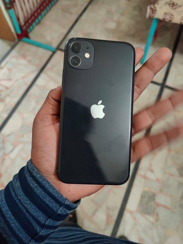 iPhone 11 urgent sale 1