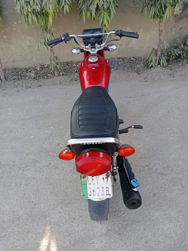 Honda CG 125 2017 4