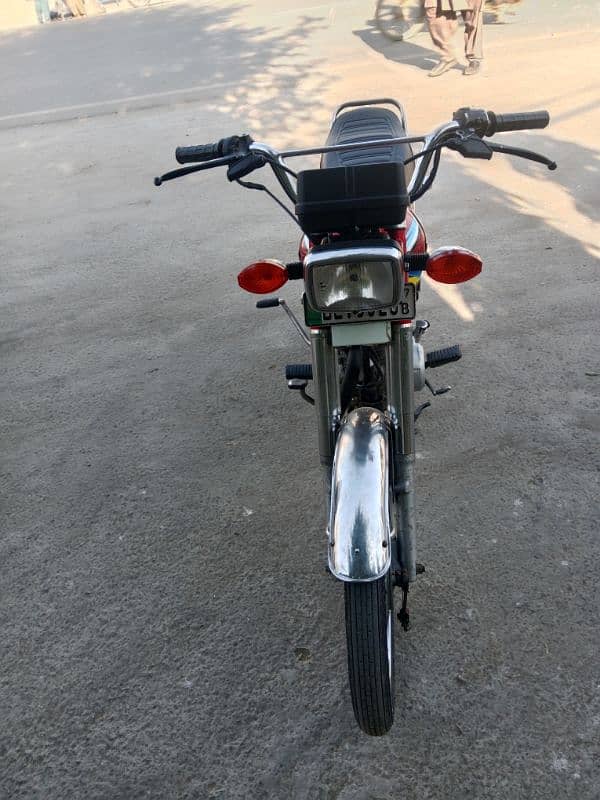 Honda CG 125 2017 8