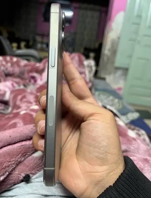 iphone 15 pro max used 1