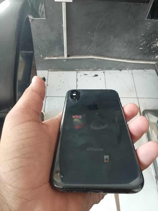 iphone xs pta proved dual sim with box 1