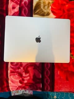 Apple MacBook Pro 2019