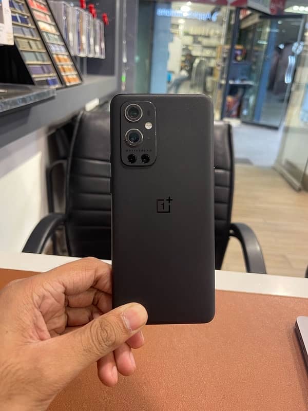 One Plus 9 Pro 12/256GB PTA APPROVED Black 0