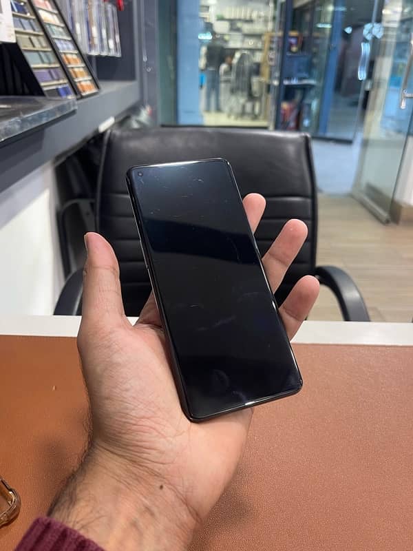 One Plus 9 Pro 12/256GB PTA APPROVED Black 4