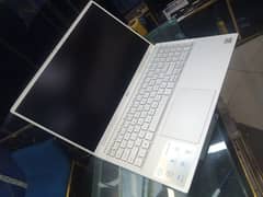 Inspiron 15 7000