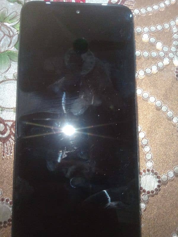 redmi not 9s 6/128 back brack ha Thore se baki all OK h 1