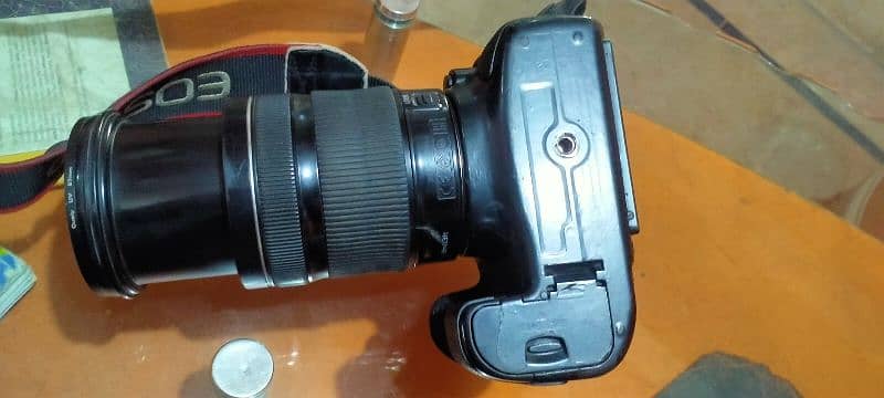 Canon 70d with lens 5