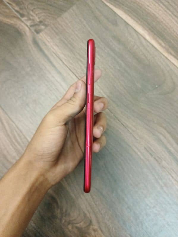 Huawei Y7 Prime 2019 3/32 - Red Smartphone in Great Condition 3