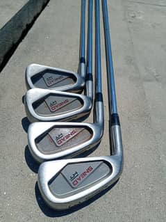 Left handed 4 Clubs