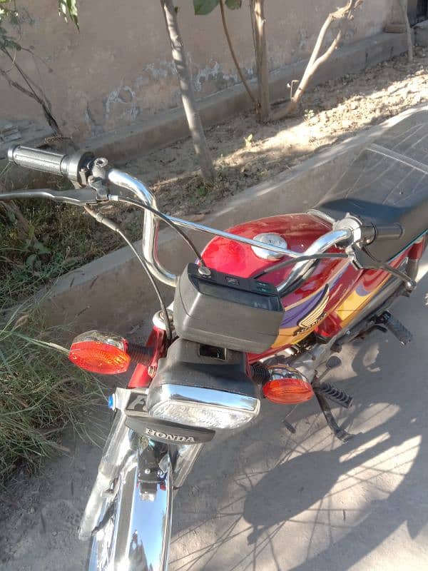 Honda 70 2005 model contact no 03023300230 0